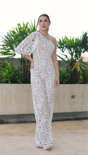 Macacão Luna Bordado