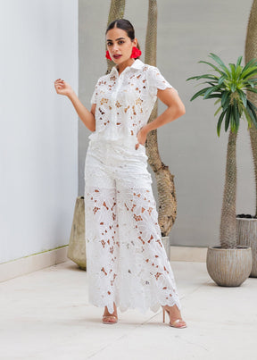 Conjunto em Renda Floral